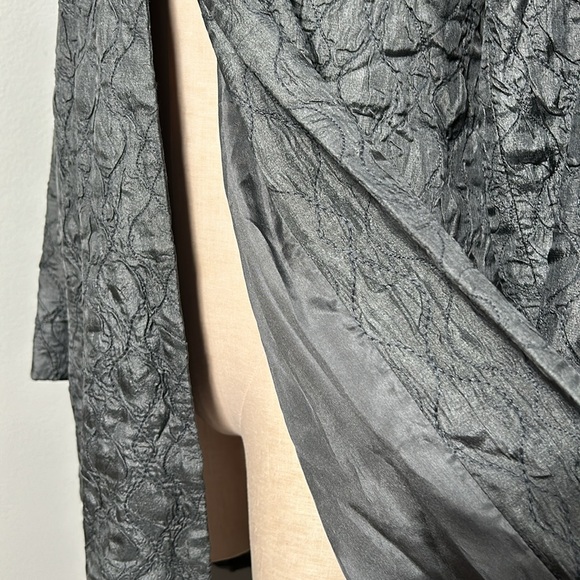 Eileen Fisher 100% Tussah Silk Gray Long Blazer size PS- gently used - Picture 8 of 16